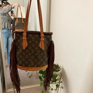 Petite French tote in “chocolate”